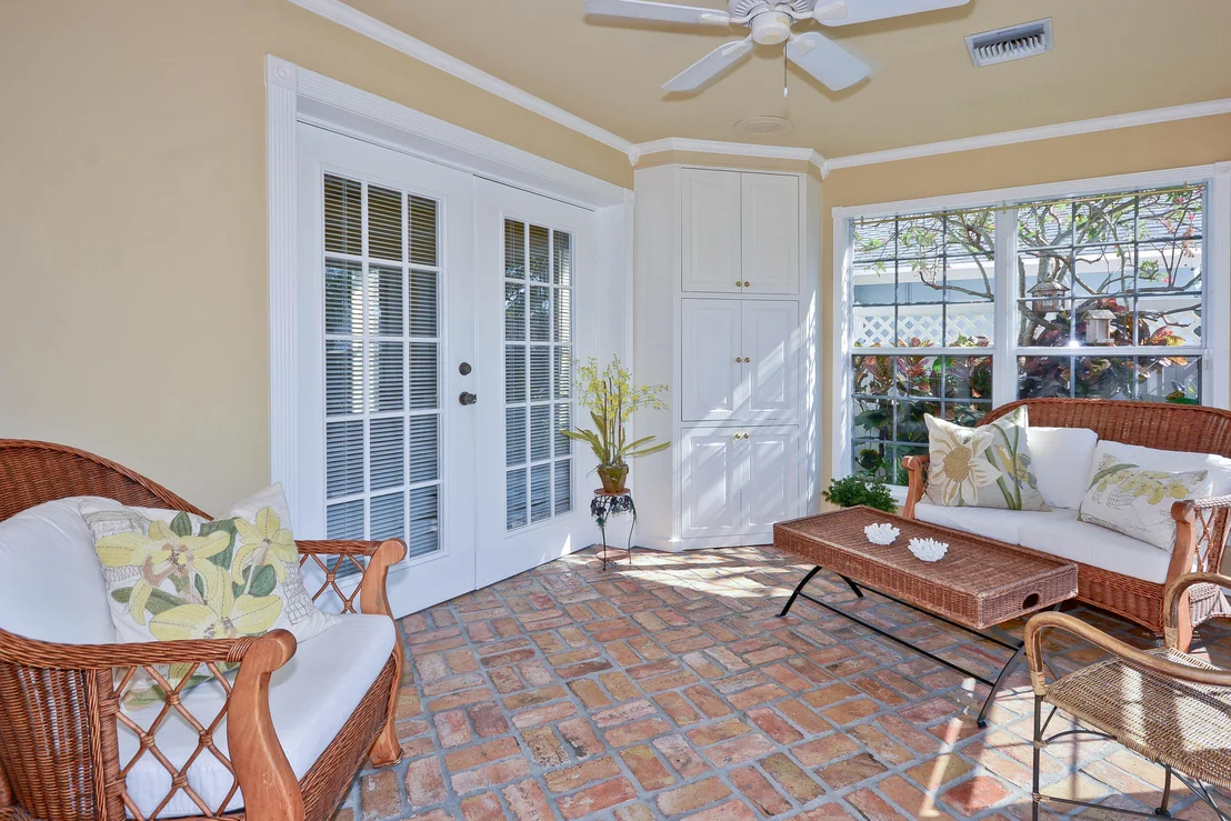 Photo of 6112 Barbara Street