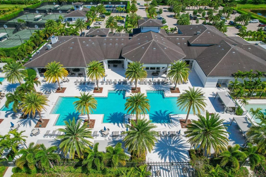 Photo of 17401 Santaluce Manor