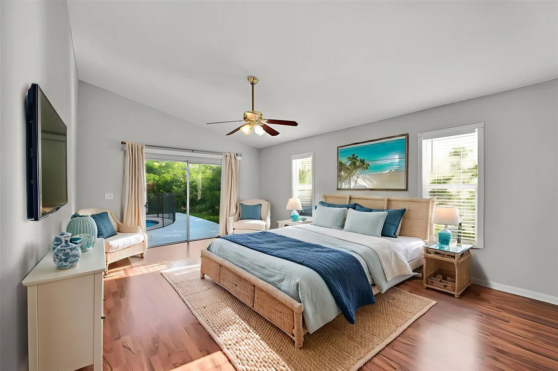Photo of 10004 NW 57th Place