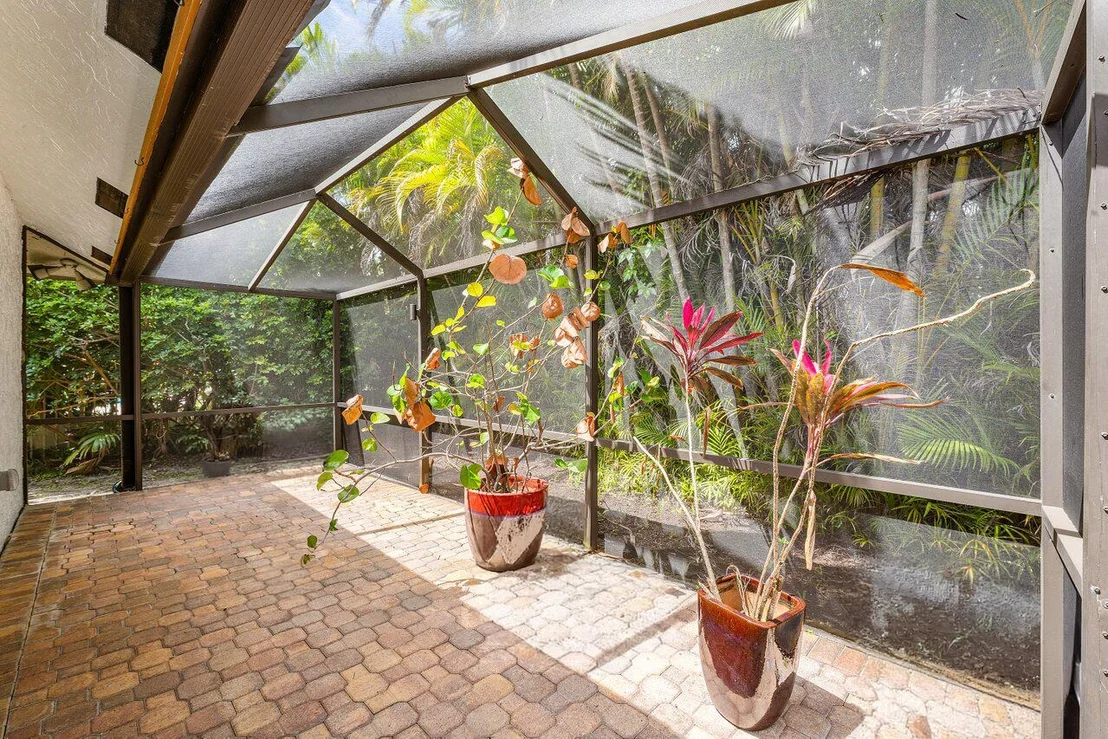 Photo of 4382 White Cedar Lane