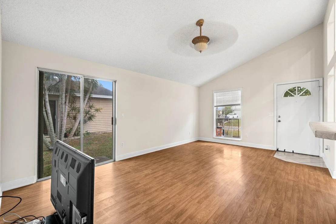 Photo of 9124 Carma Drive