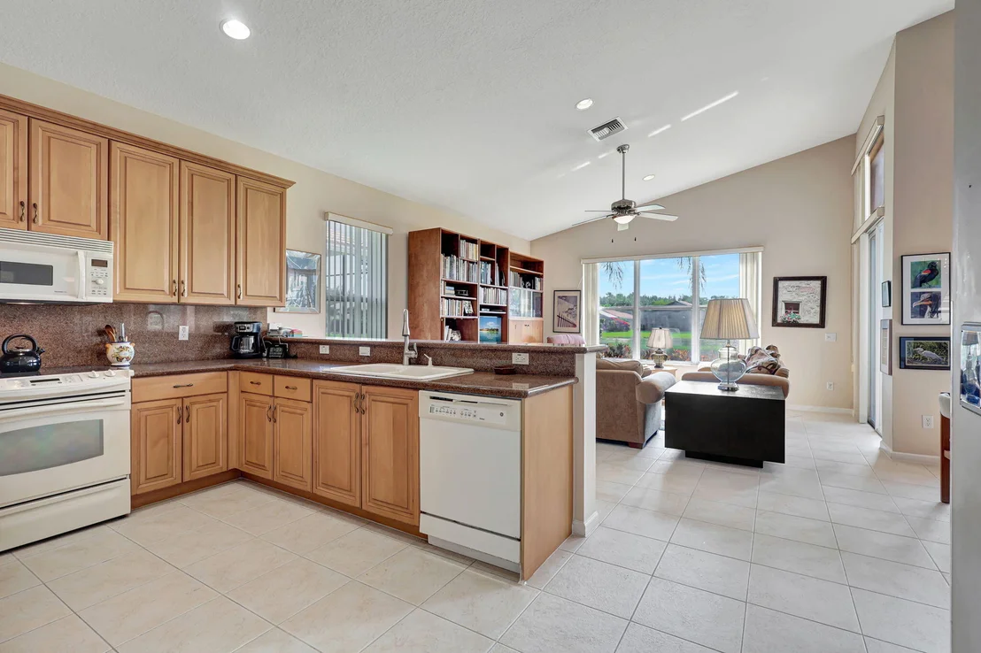 Photo of 7940 Amethyst Lake Point