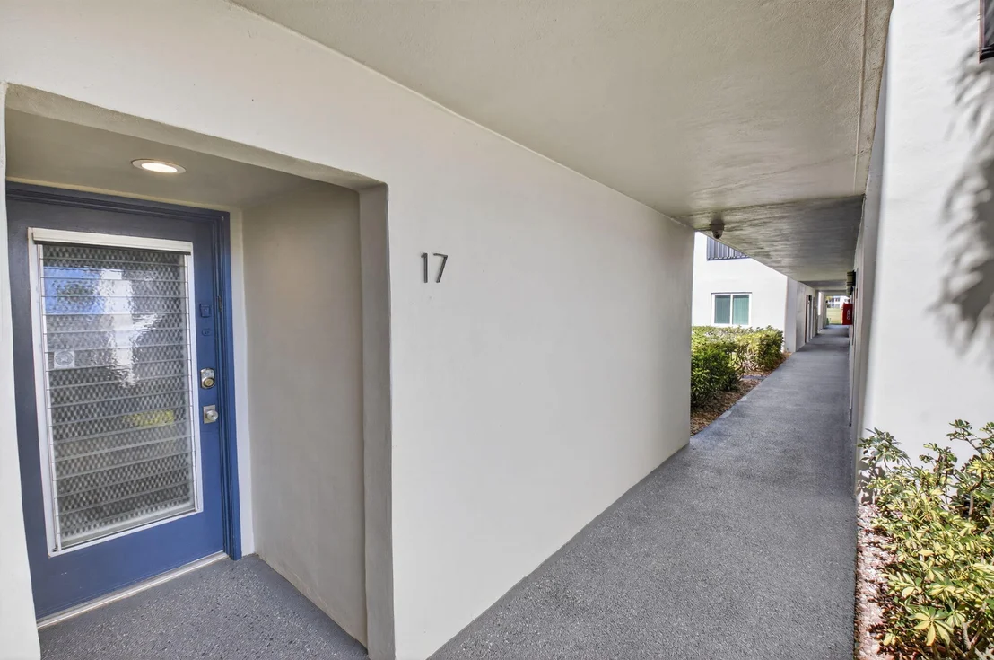 Photo of Unit 17 at 17 Capri A