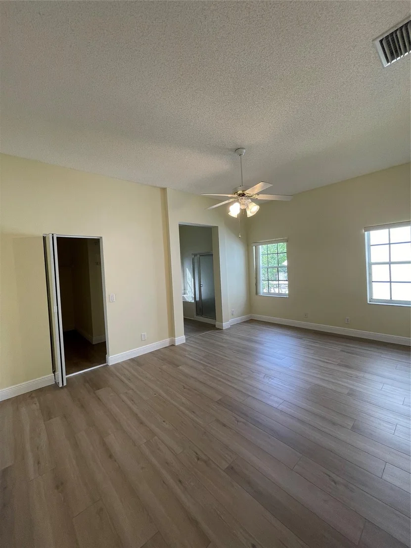 Photo of 4146 Staghorn Lane