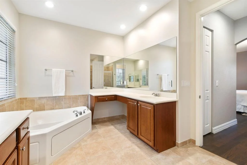 Photo of 103 Ashford Avenue
