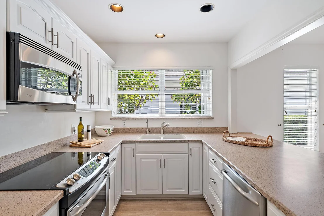Photo of 7998 SE Hempstead Circle