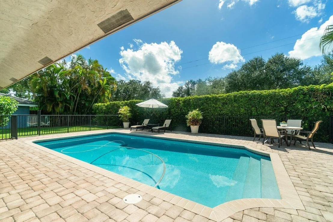 Photo of 2413 NW 40th Circle