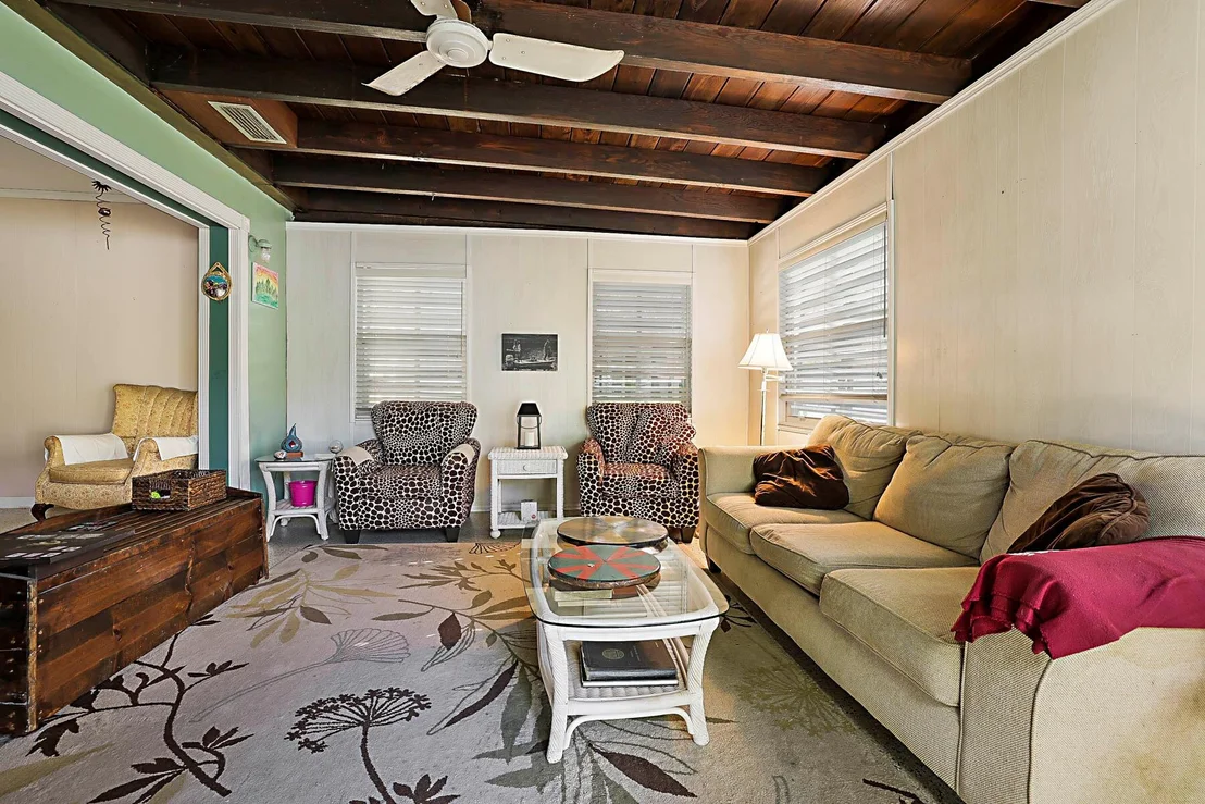 Photo of 736 Tradewind Drive
