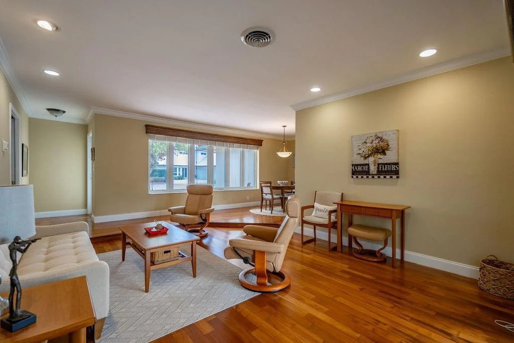 Photo of 571 SE 12th Street