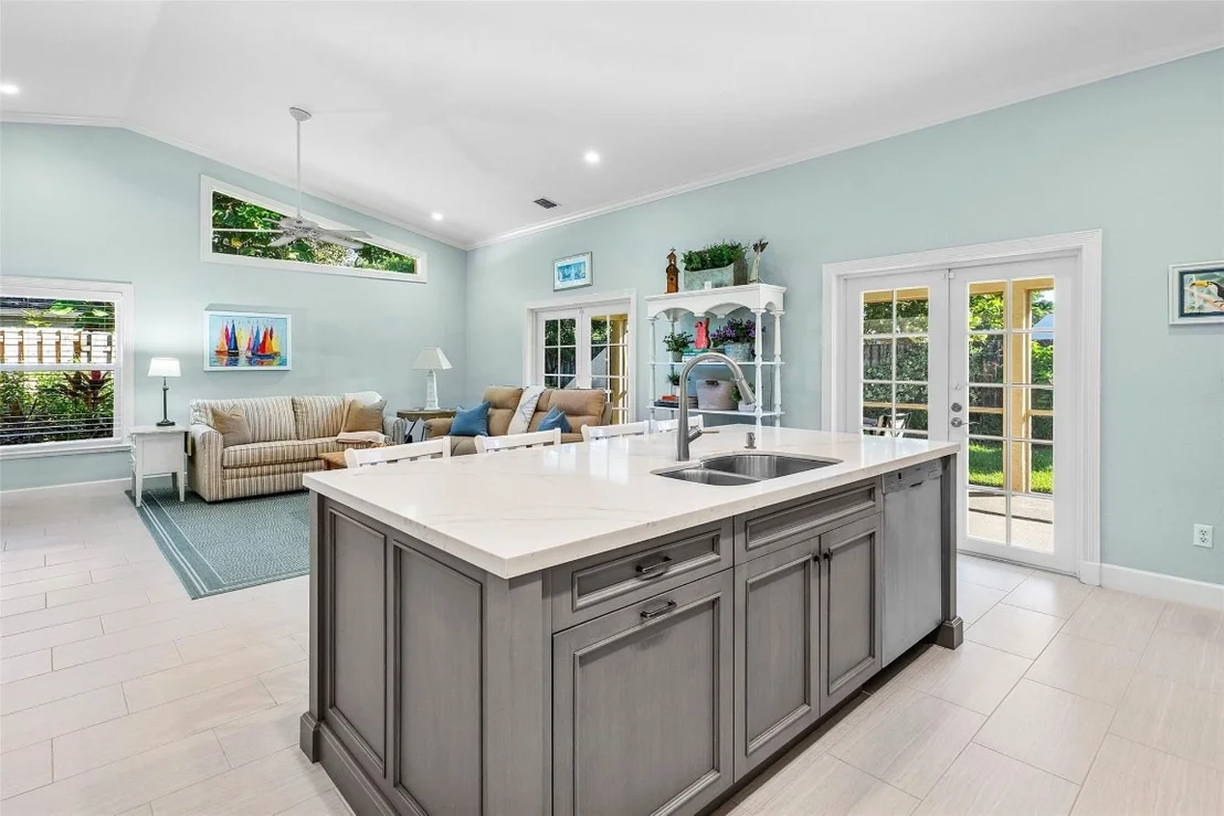 Photo of 2855 Hampton Circle