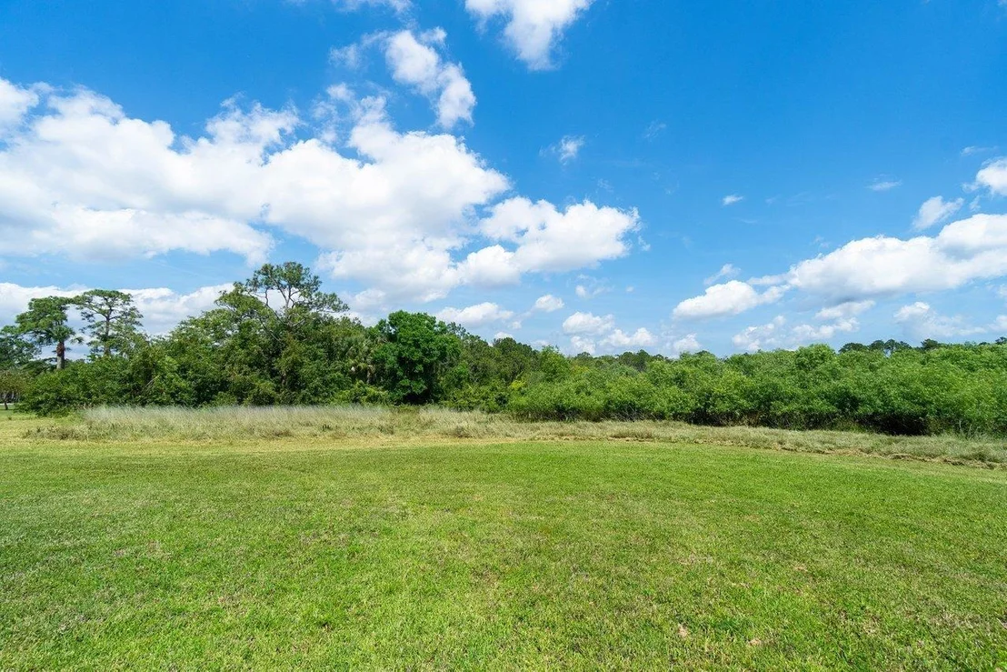 Photo of 3200 SE Downwinds Road