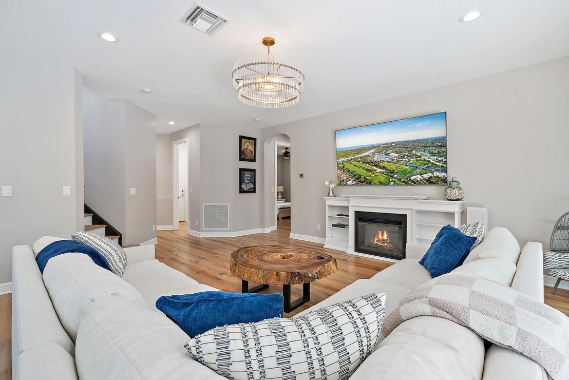 Photo of 111 Manor Circle