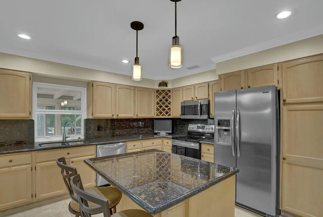 Photo of 736 Heron Drive
