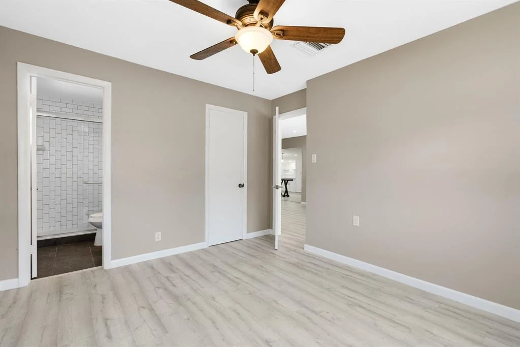 Photo of 4353 Gulfstream Road