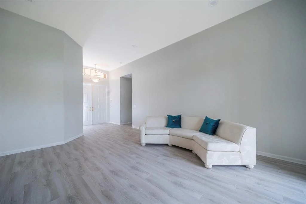 Photo of 6661 Garde Road