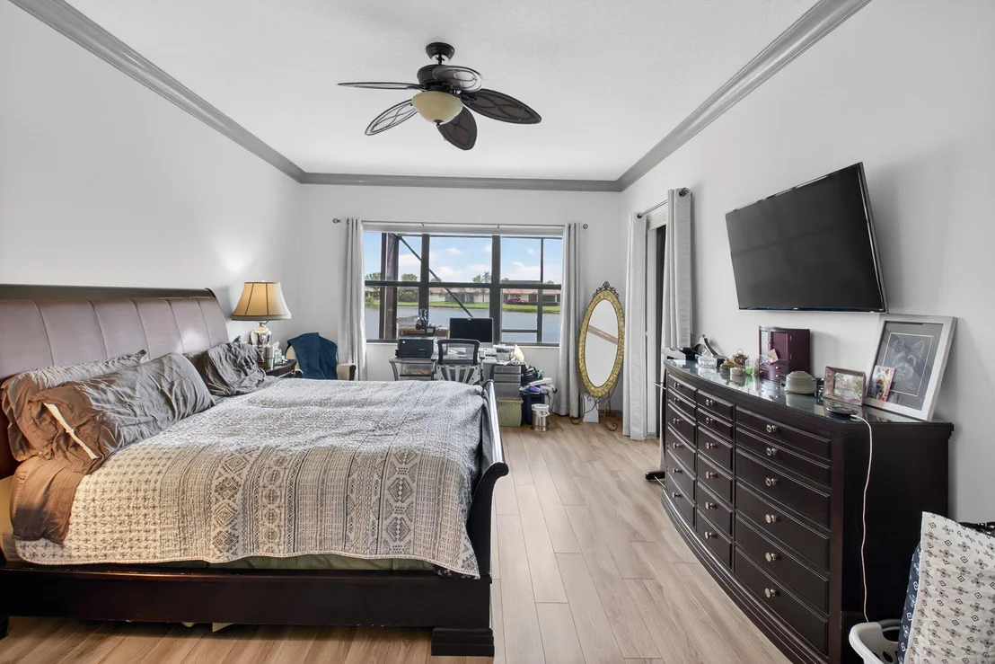 Photo of 14882 Jetty Lane