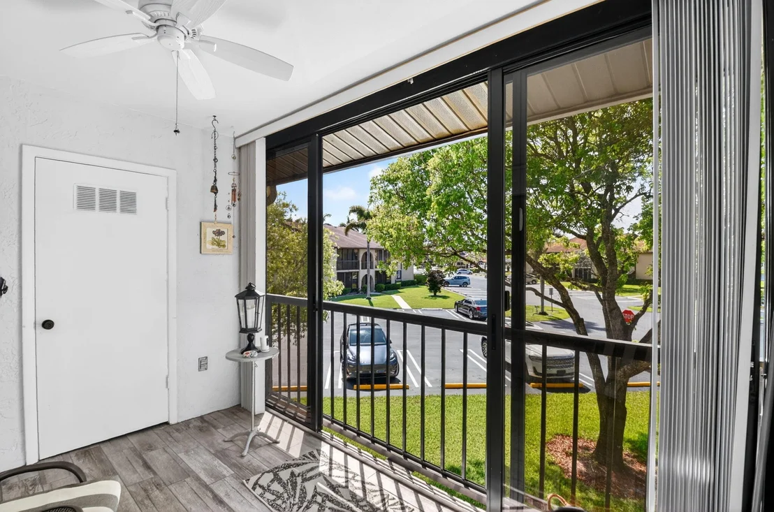 Photo of Unit D2 at 207 Pine Hov Circle