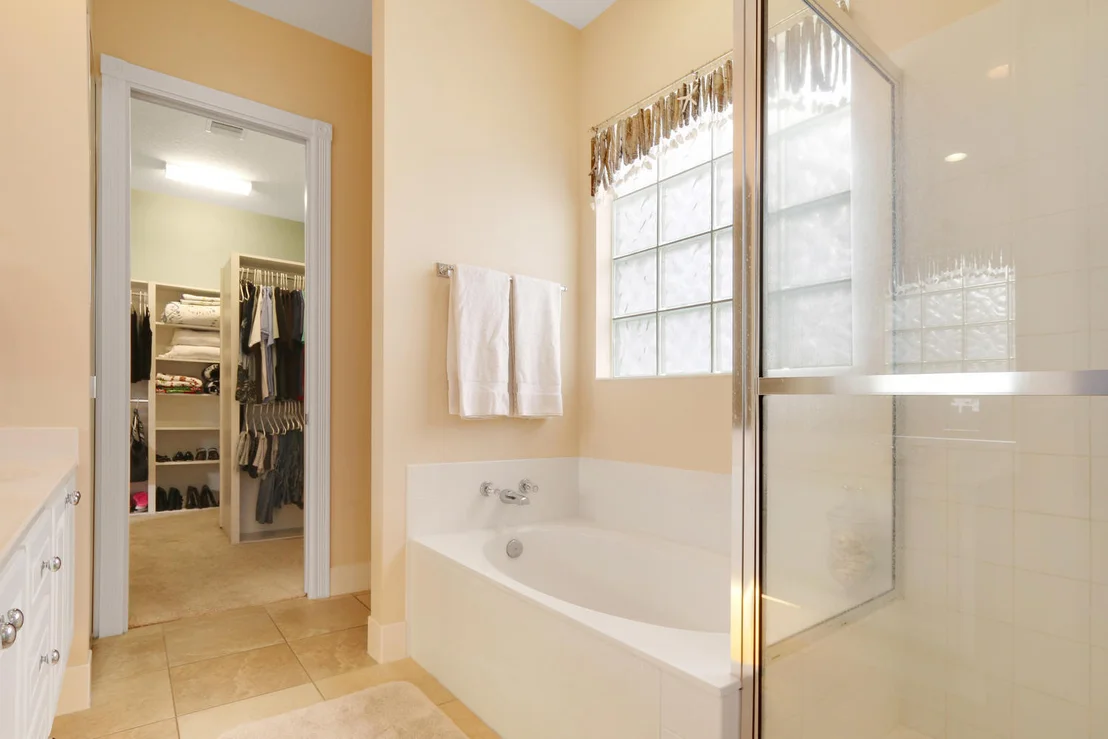 Photo of 1719 W Community Drive