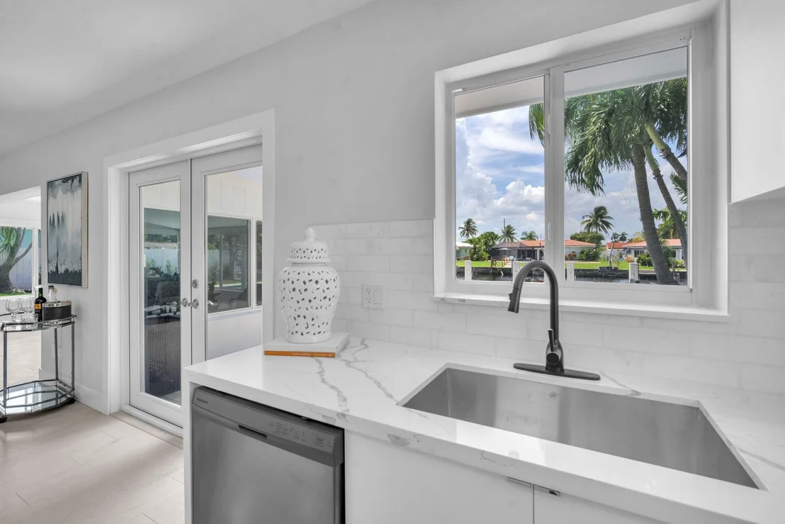Photo of 301 SE 5th Terrace