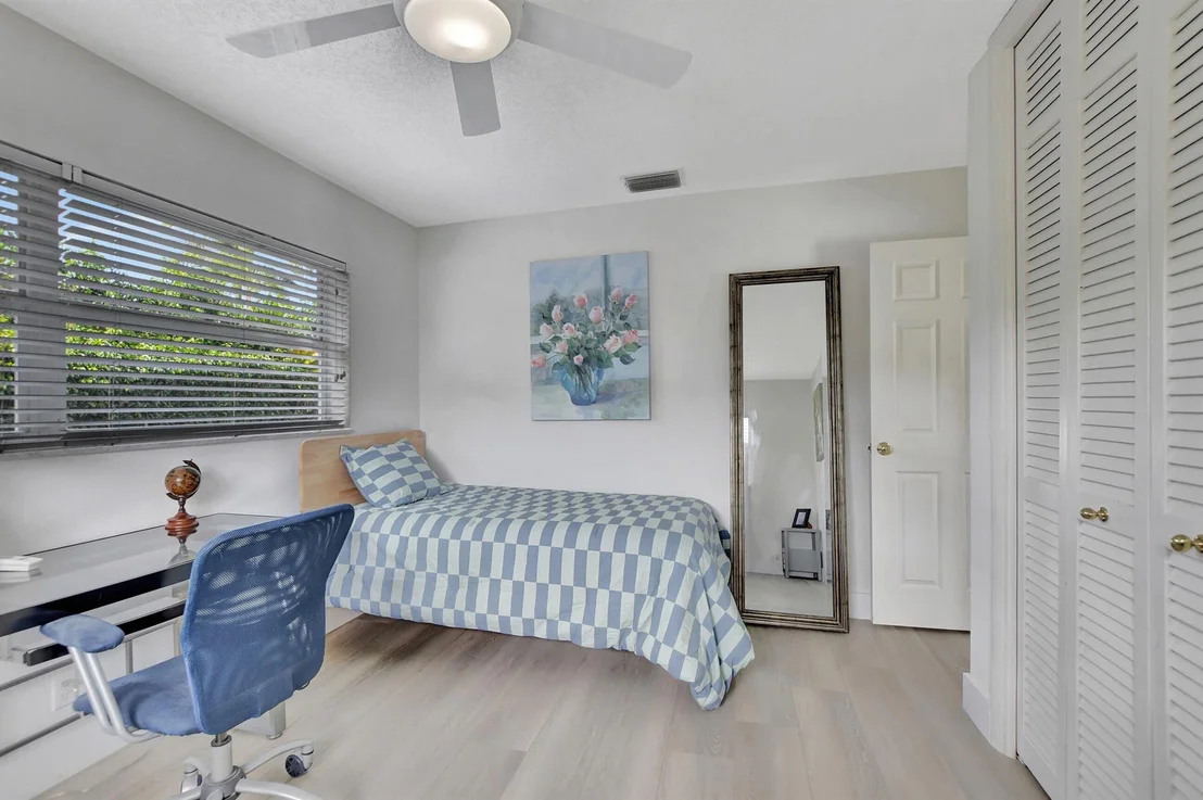 Photo of 808 Berkeley Street