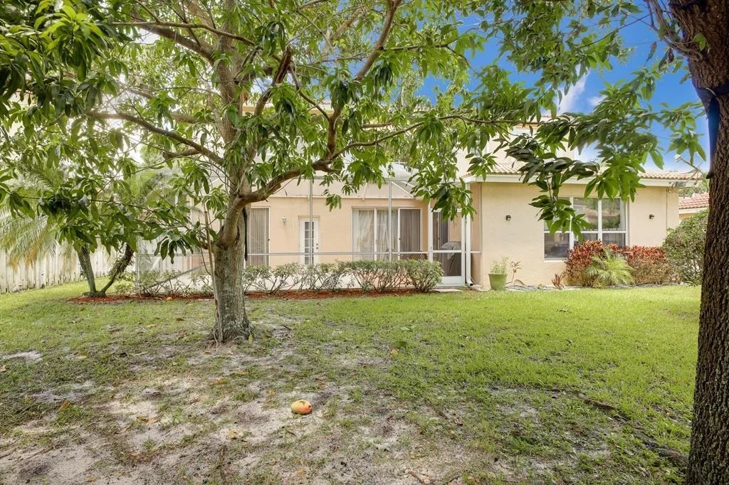 Photo of 5867 La Gorce Circle
