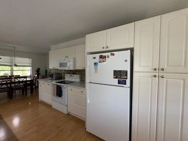 Photo of 394 Evergreen Avenue