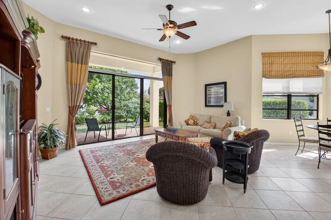 Photo of 9571 Isles Cay Drive