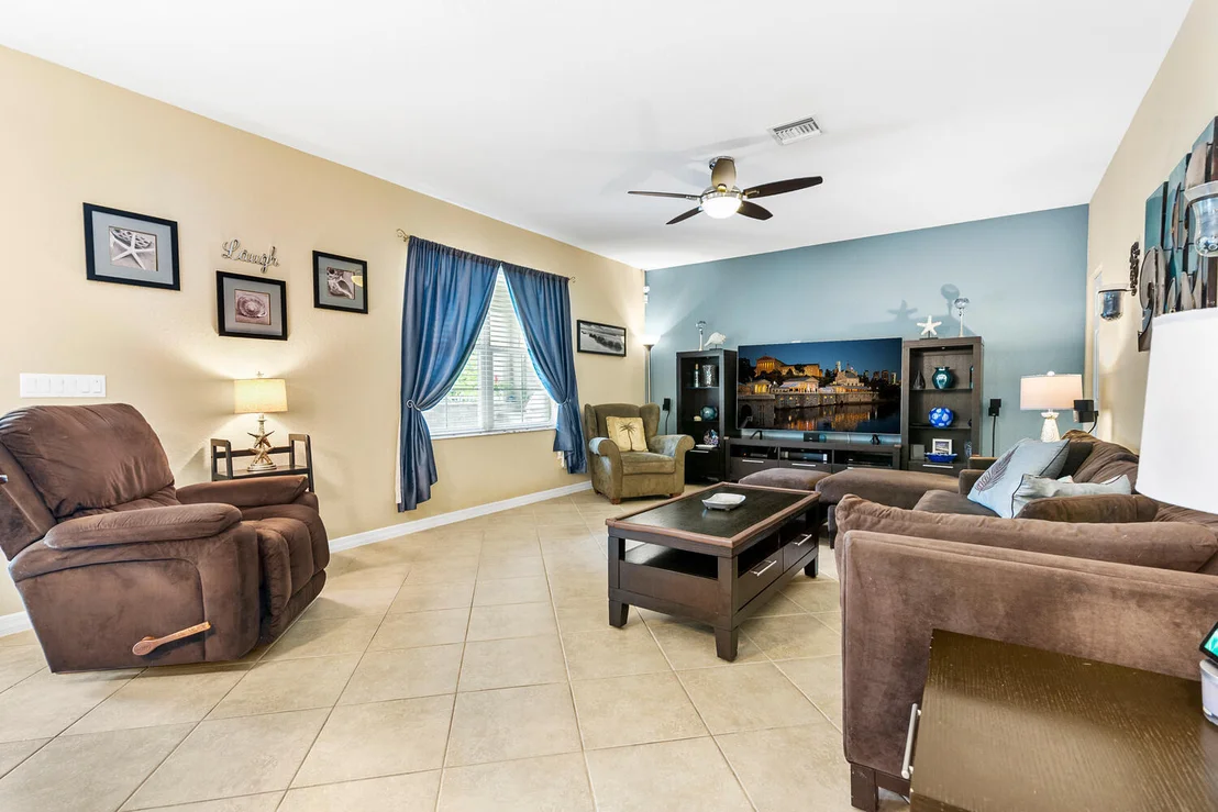 Photo of 10652 Ivanhoe Lane