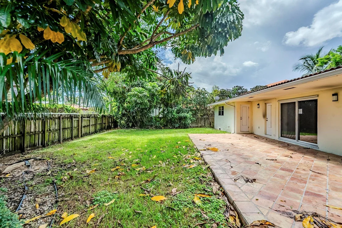 Photo of 11660 Canal Drive