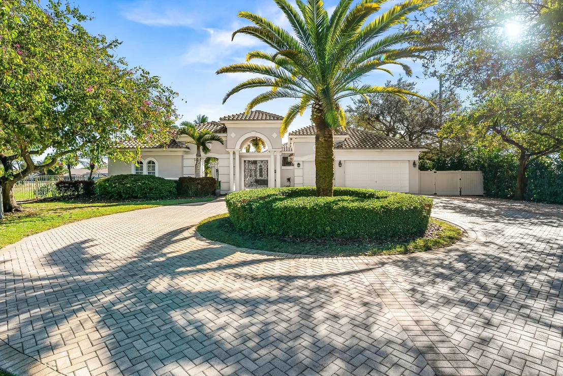 Photo of 4413 Cycad Lane