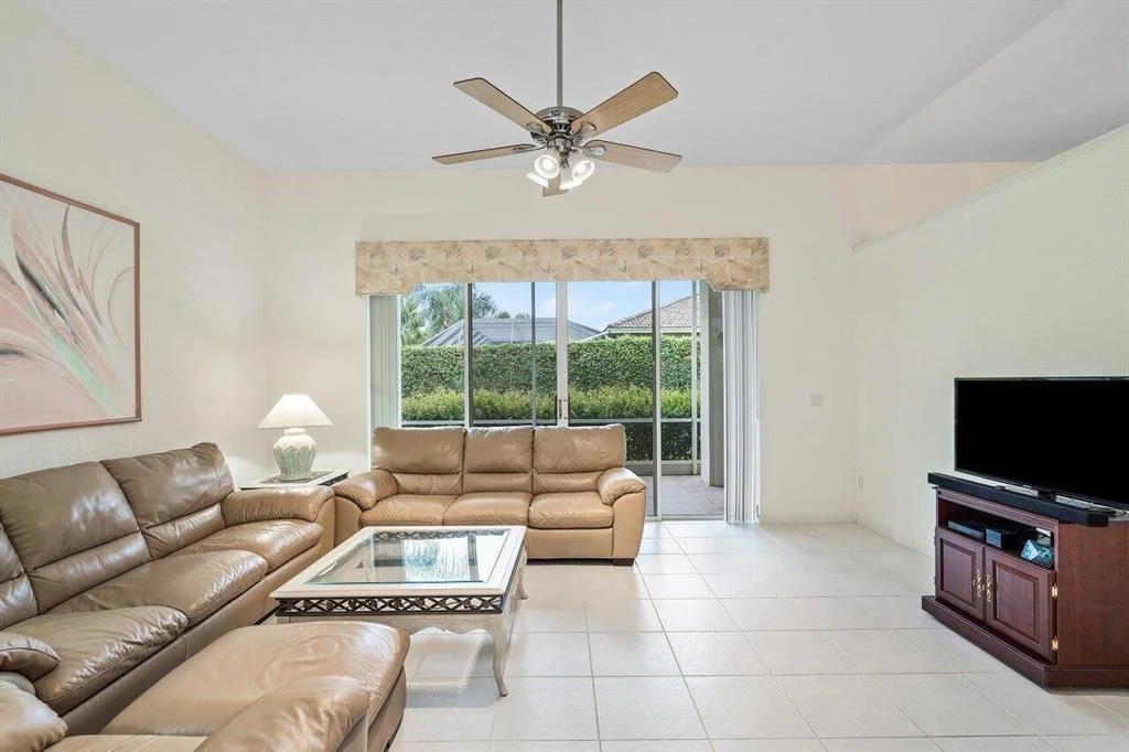 Photo of 12824 Hyland Circle