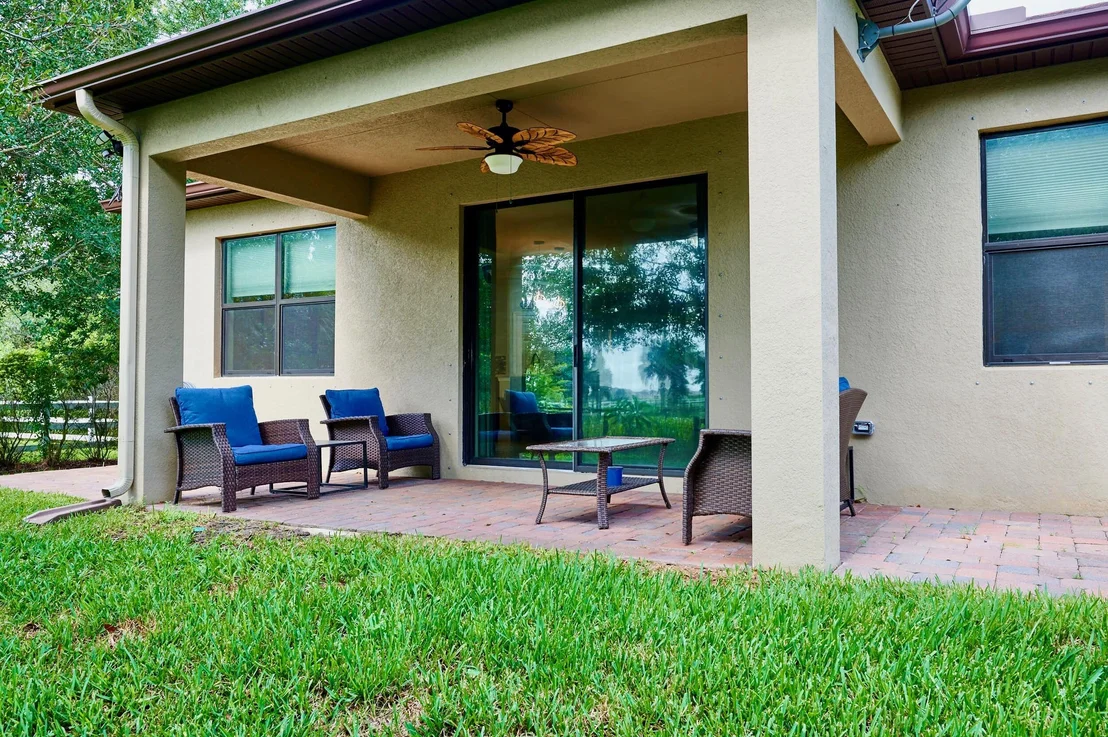 Photo of 1785 Willows Square