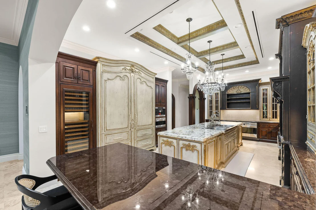 Photo of 9253 Este Lago Drive