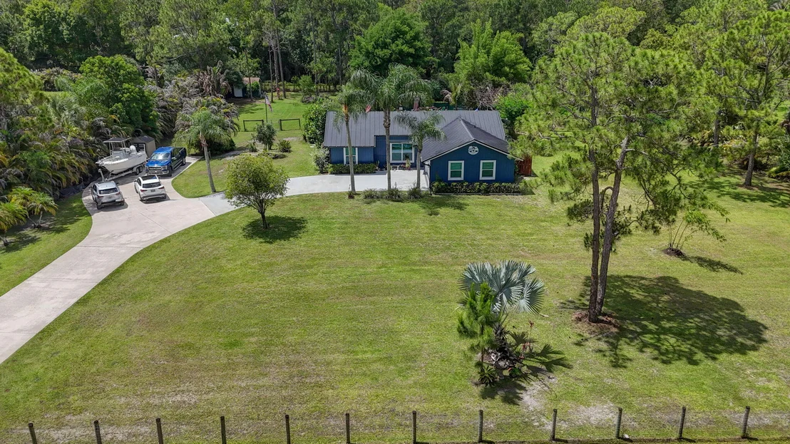 Photo of 12558 165th Road N