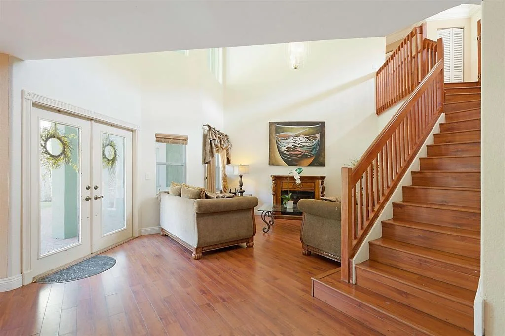 Photo of 5810 NW 60 Place
