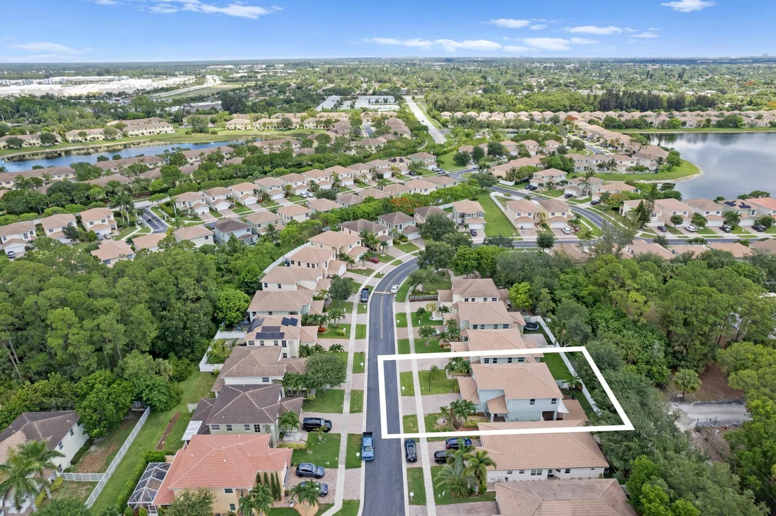 Photo of 6562 Adriatic Way