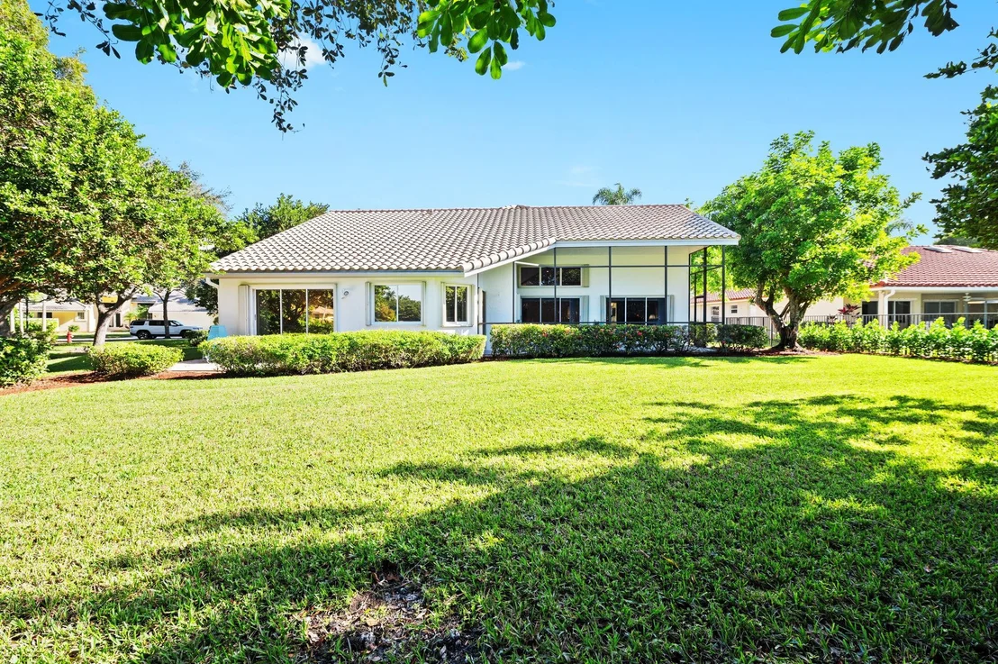 Photo of 804 Heron Road