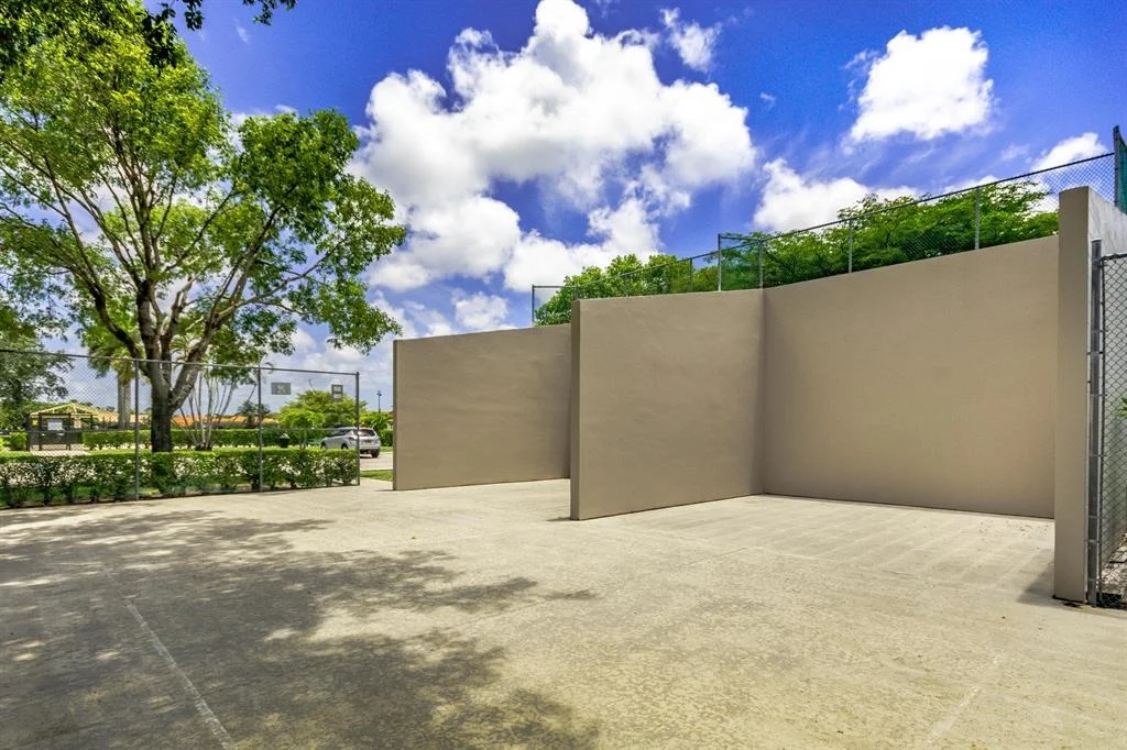 Photo of 5768 Sun Pointe Circle