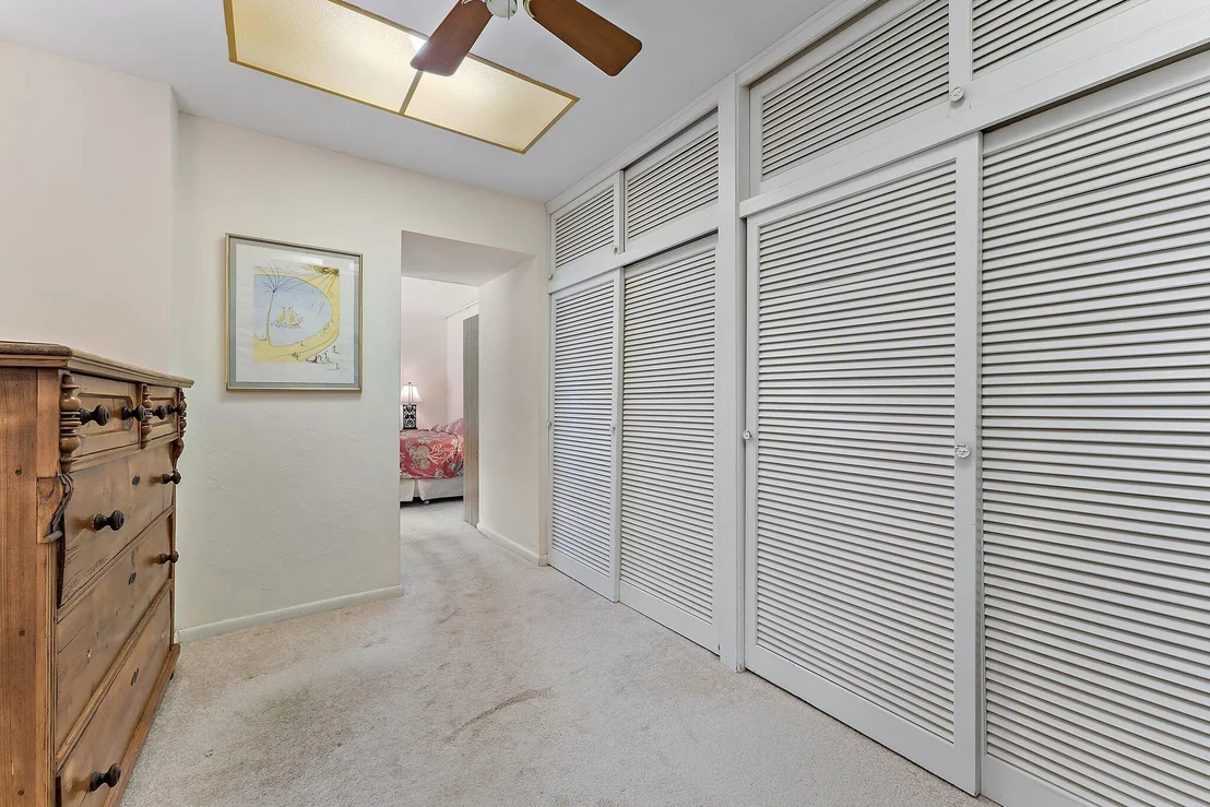 Photo of 100 Gulfstream Road