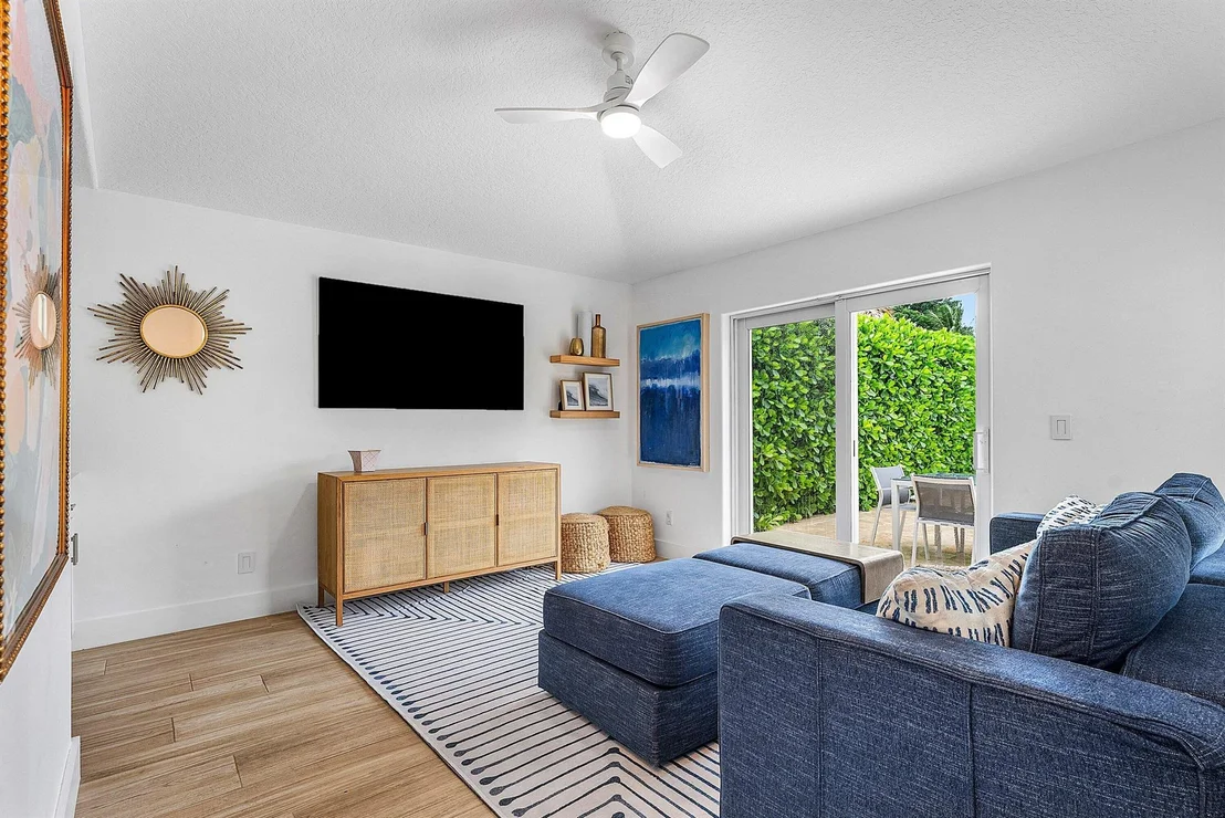 Photo of 621 Anchor Point