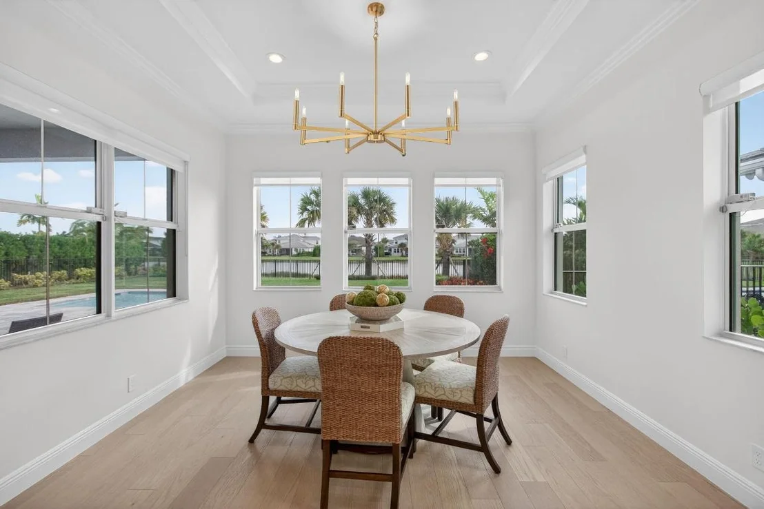 Photo of 9249 Crestview Circle