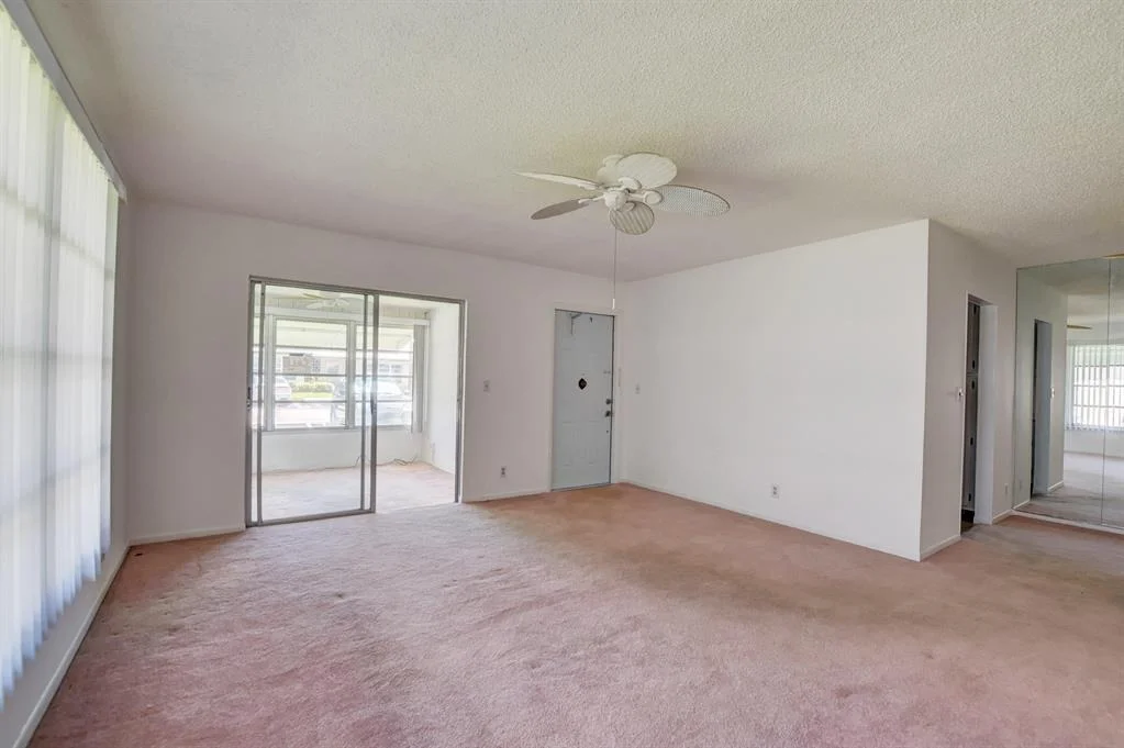 Photo of Unit D at 1160 Circle Drive