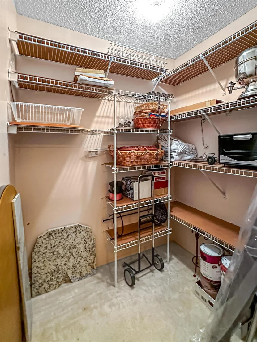 Photo of Unit L at 5159 Brisata Circle