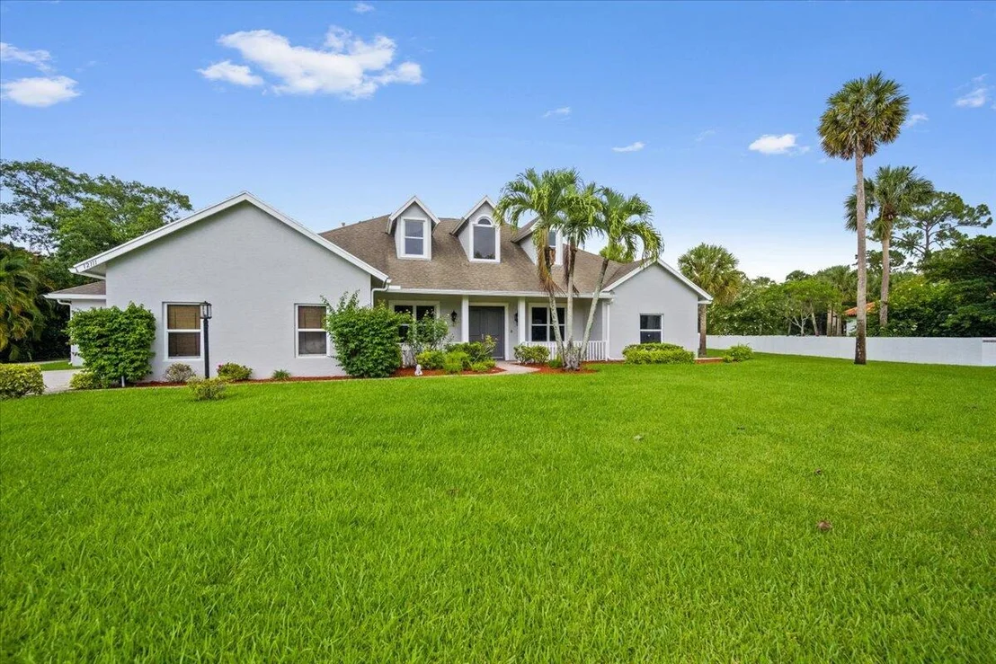 Photo of 12111 Areaca Drive