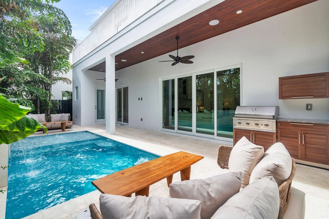 Photo of 369 Avila Road