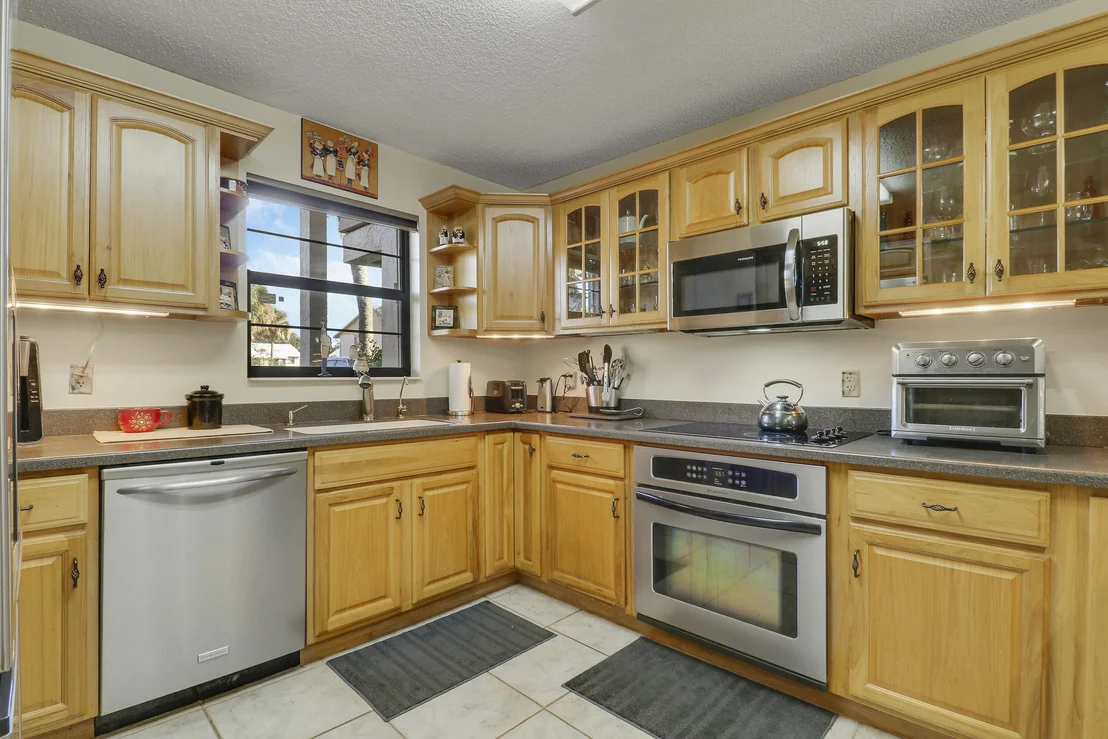Photo of Unit 302 at 3061 SE Aster Lane