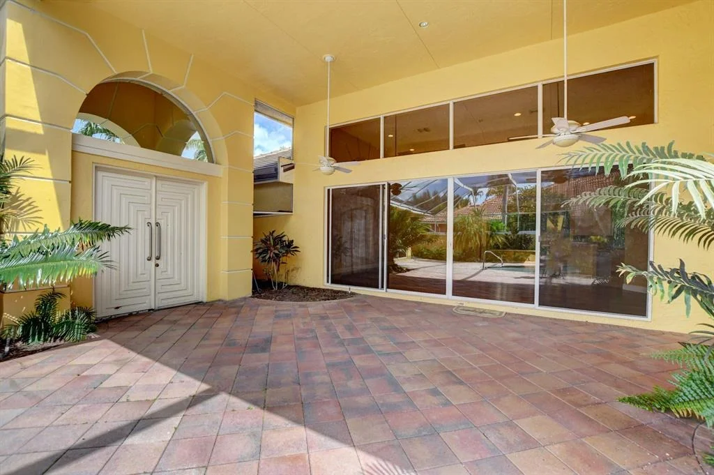 Photo of 7064 Mandarin Drive