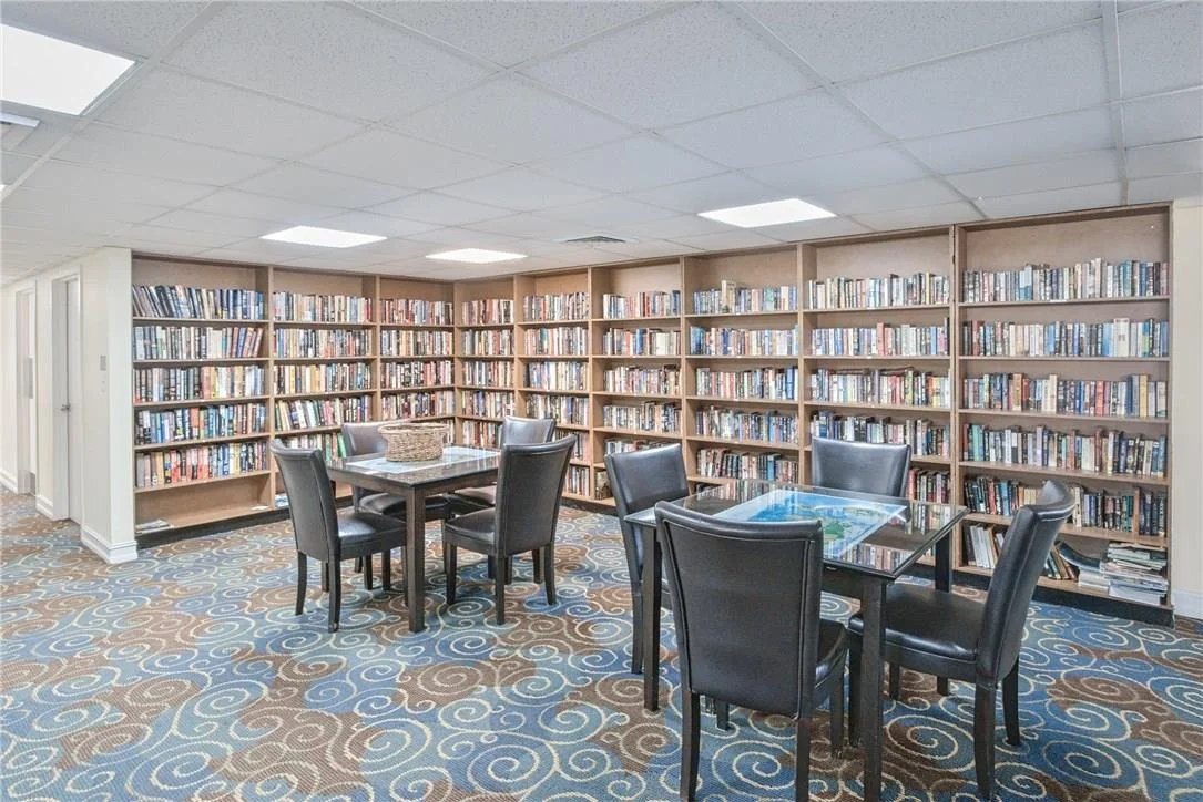 Photo of Unit 708 at 1010 S Ocean Boulevard