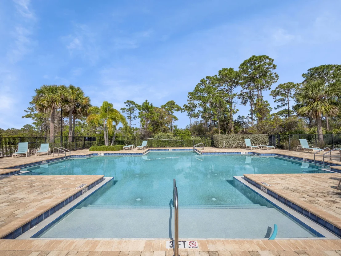 Photo of 708 SW Riverwatch Place