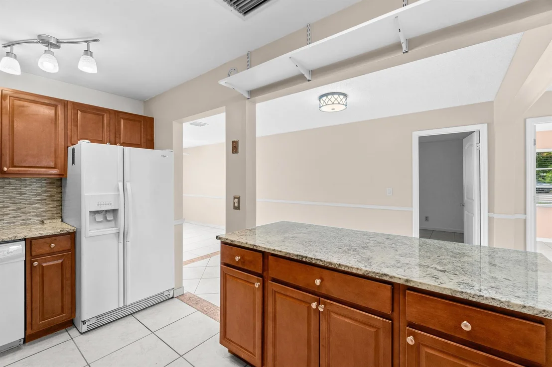 Photo of 2203 Campanelli Boulevard
